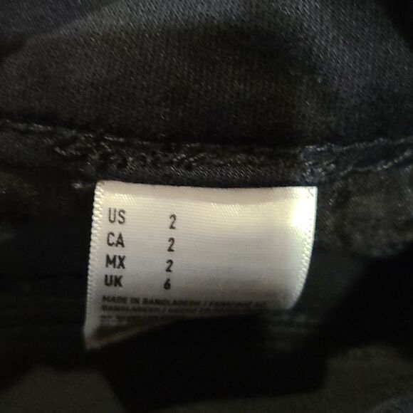 American eagle black hi rise shortie size 2‎ - Picture 4 of 6